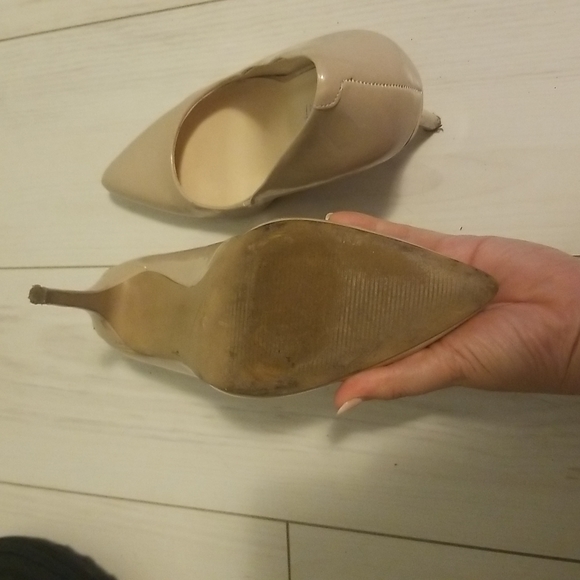 Nine west nude shows - Picture 7 of 9